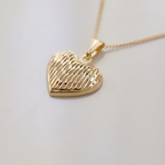 11thstreet Jewelry - Heart Necklace | 18k Gold Filled